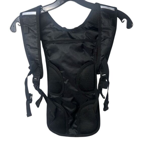 Zefal Hydration Backpack Hiking Outdoor Black Green Adjustable No Bladder NWOT - Picture 5 of 5